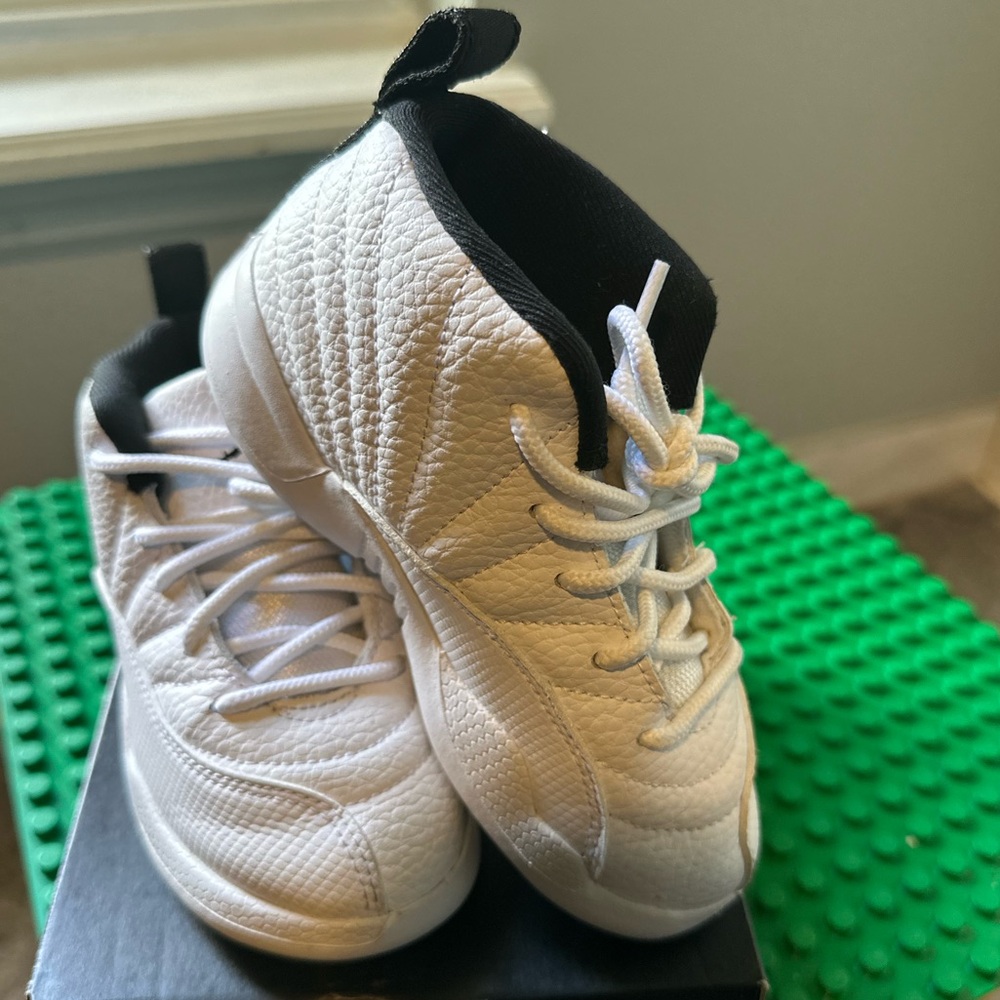 Jordan 12 Retro